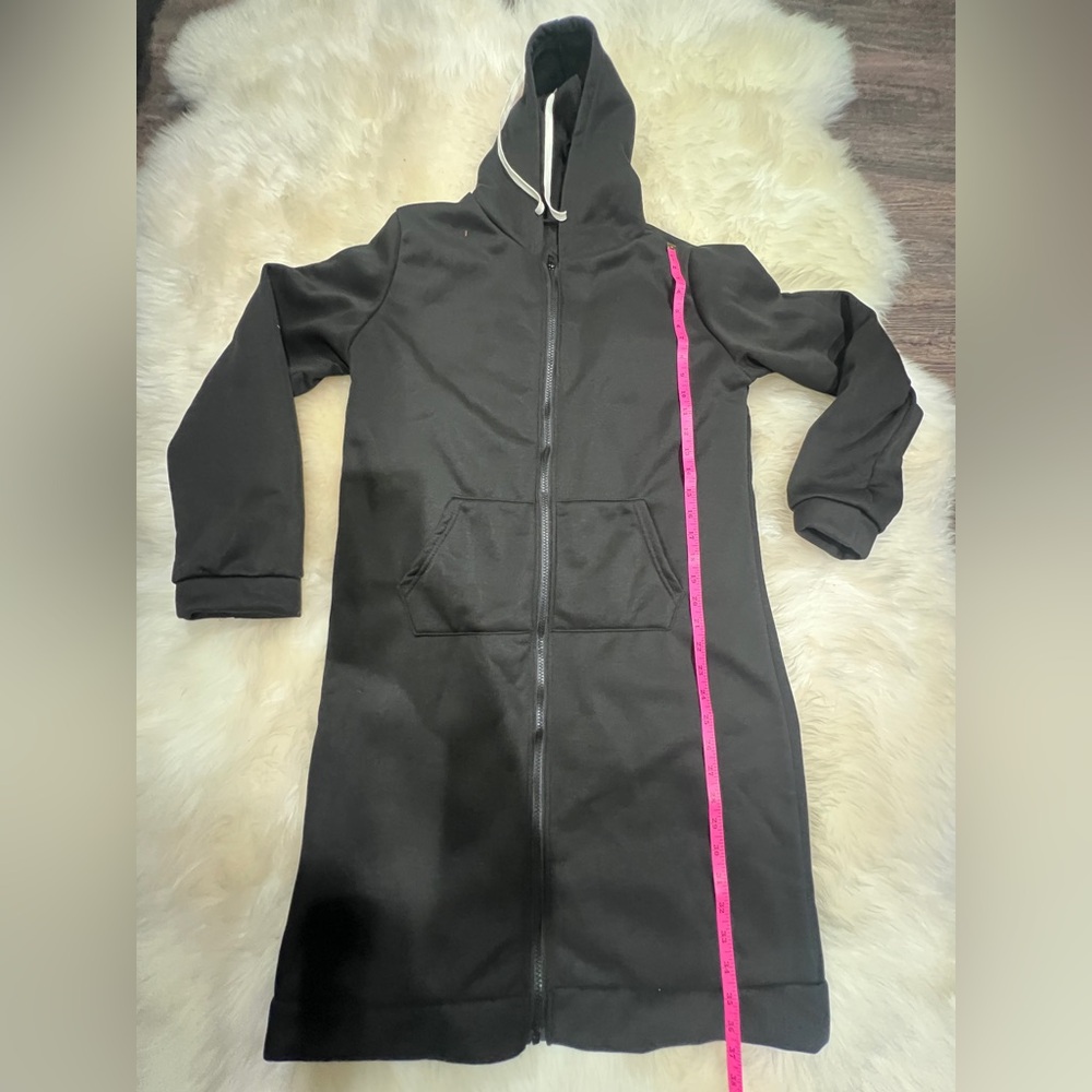 Women’s extra long sweater shirt hoodie black cotton material size L
